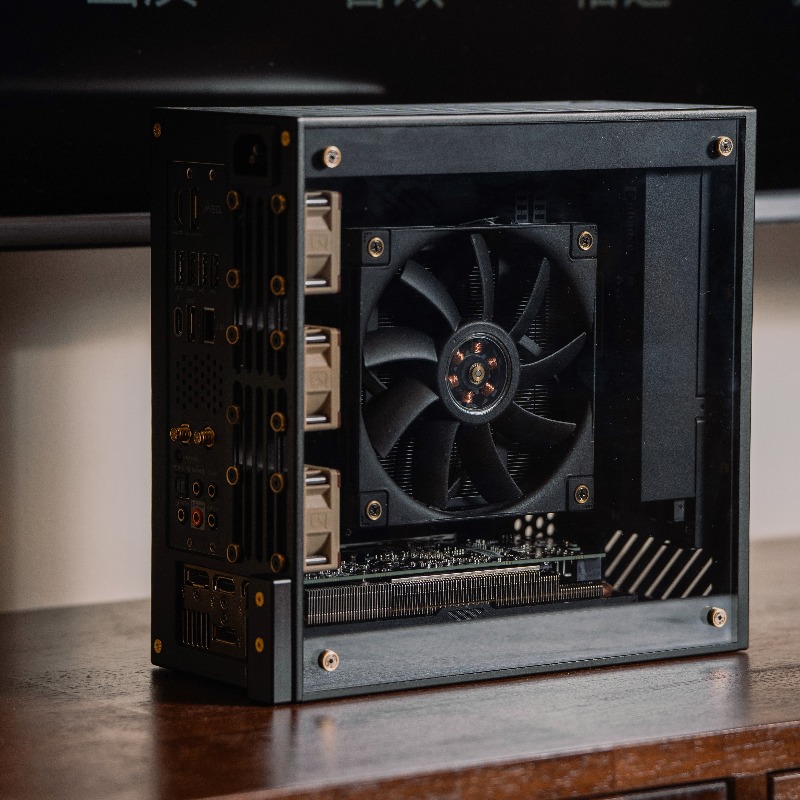 Sff Mini Itx Cnc Aluminum Chassis - Obudowa LP P6 ITX Aluminiowa CNC