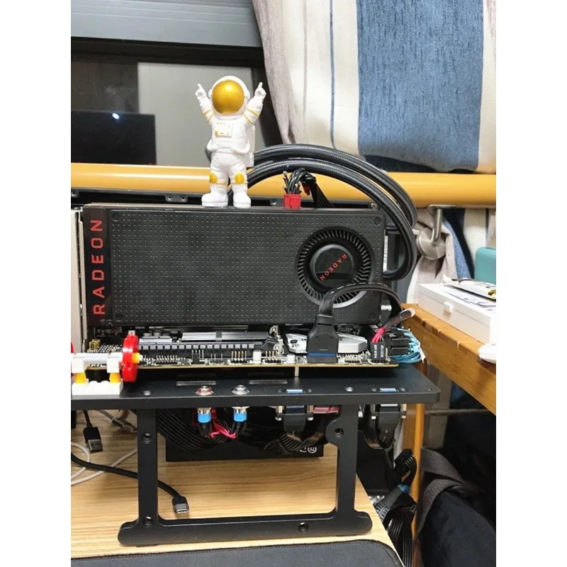 Obudowa komputerowa z otwartą  – Aluminum Open Frame Test Bench Water Cooling recenzja i cena